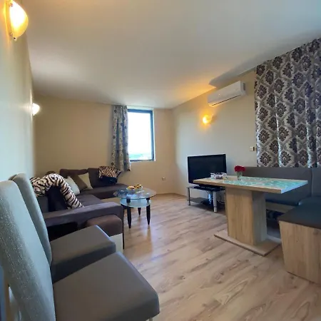 Avalon D608 Big Baolcony Sunny * Slăntjev Brjag